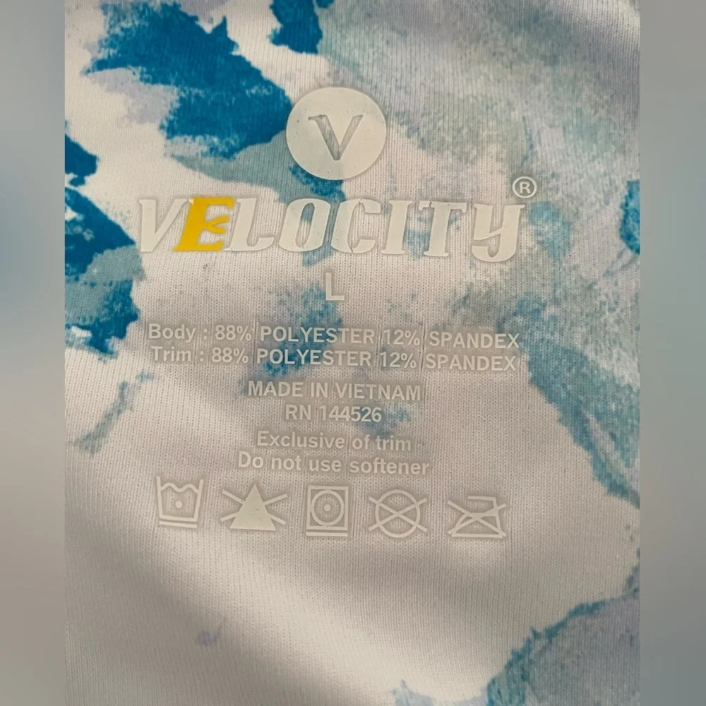Velocity Women’s Capri Leggings Large‎ Blue White Floral Coastal Workout Gym